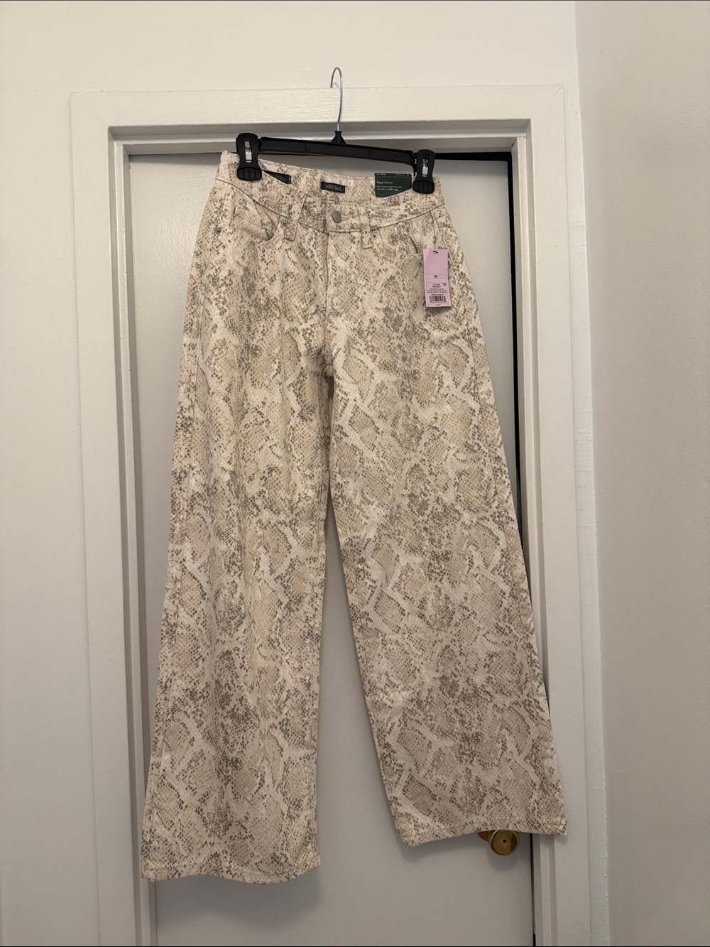 Women’s Wide Leg Snake Print Jeans - Cream